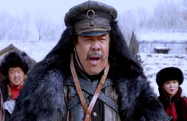 两任太太离开他，生病又瘦弱！这个当过保安的演员差点被酗酒澌灭